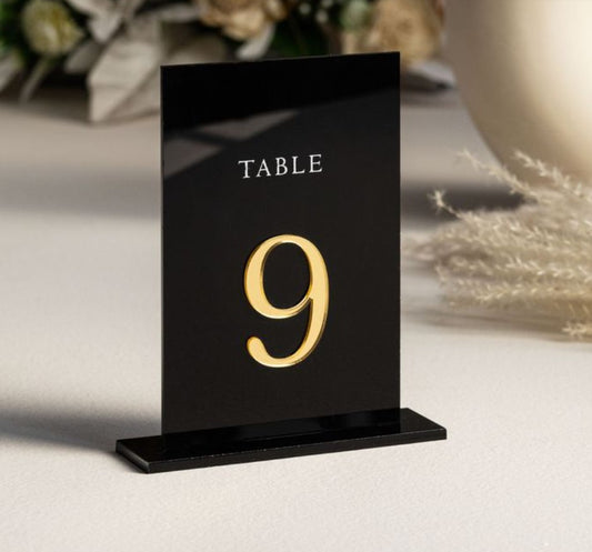 LOCATION Numéro de table ' MODERNA '